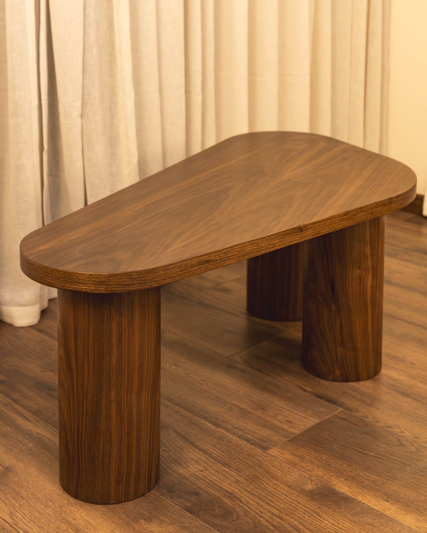 ORGANIC Coffee Table — free-form top on three turned cylindrical legs, view 6