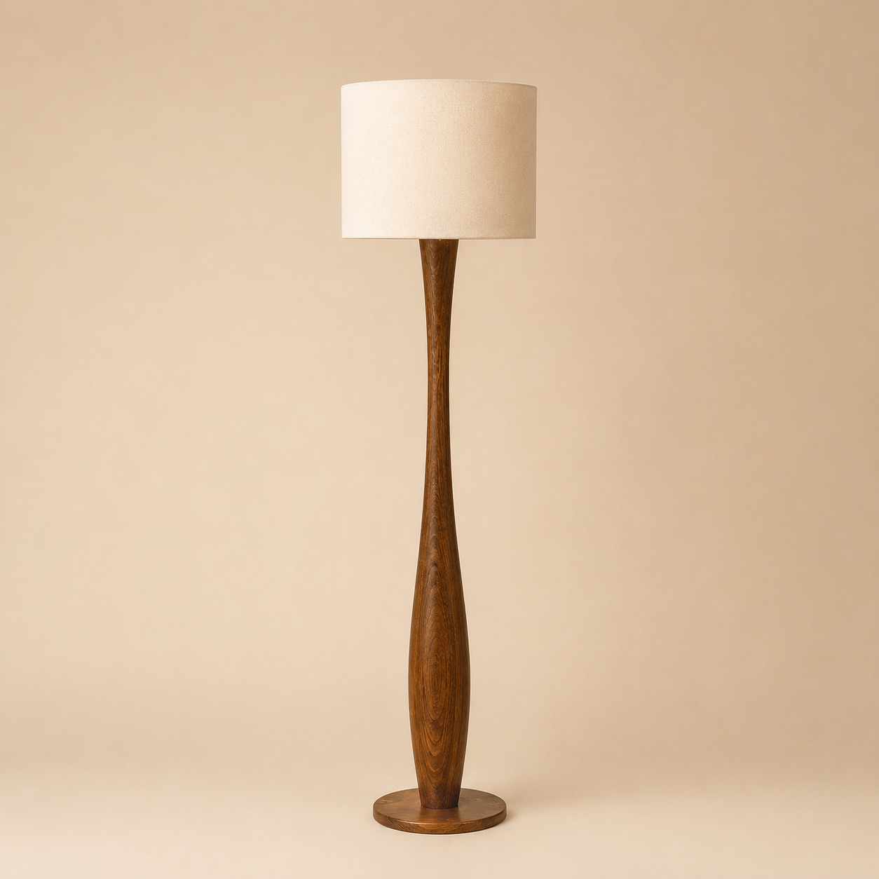SOLNE Floor Lamp in Romanian beech with a linen shade, view 3