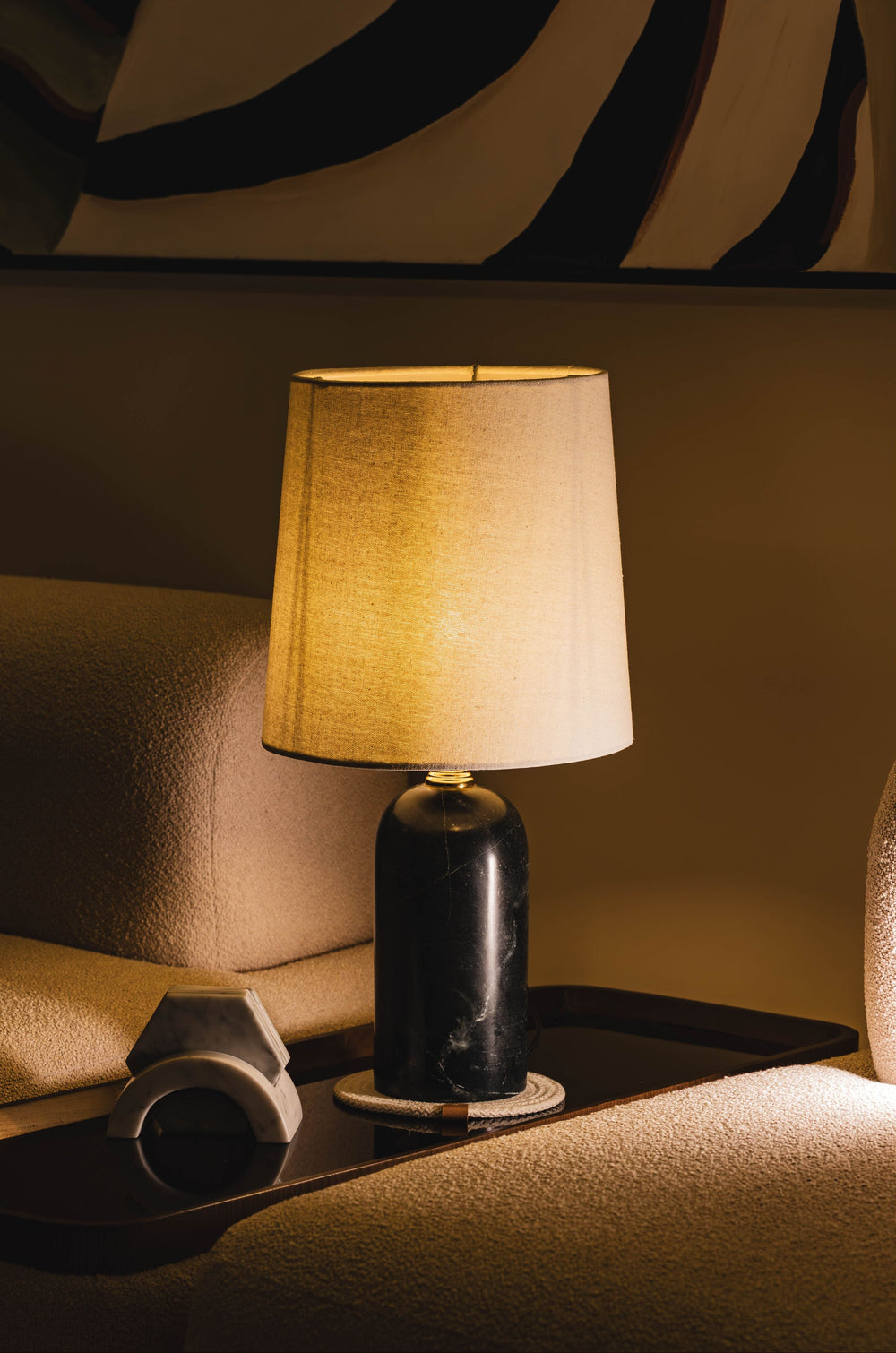 OBSEDIAN Table Lamp in deep green Indian marble, view 2