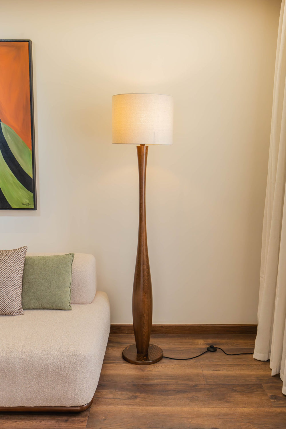 03-real | SOLNE Floor Lamp — full height beside a sofa